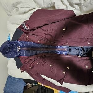 Tommy Hilfiger Women's Burgundy Jacket with Navy Accents